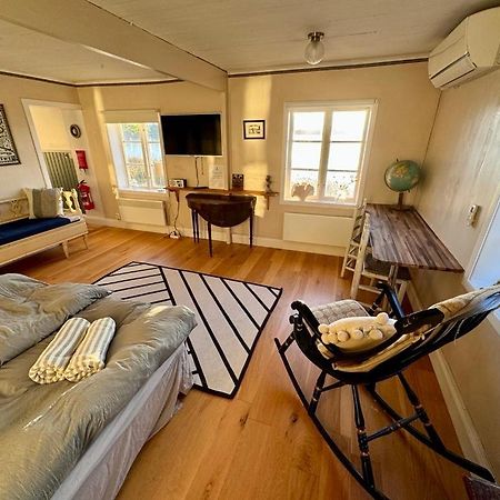 Remarkable Harbour View Cabin. Osthammar Exterior photo